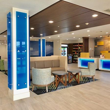Holiday Inn Express & Suites Longview South I-20 By Ihg Exterior foto