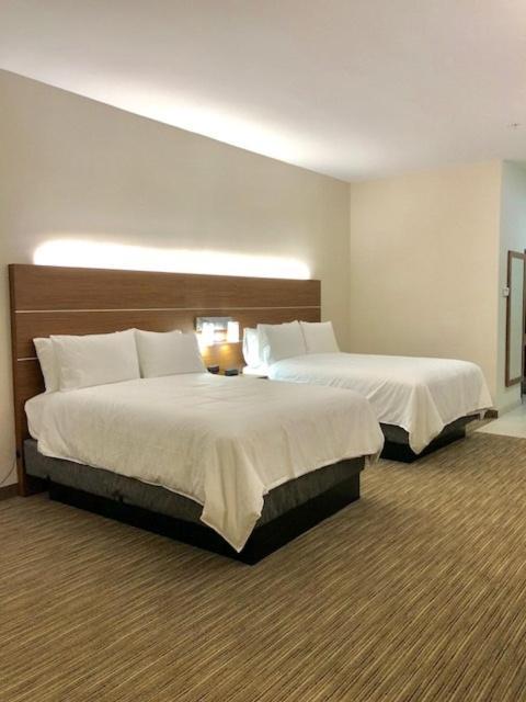 Holiday Inn Express & Suites Longview South I-20 By Ihg Exterior foto