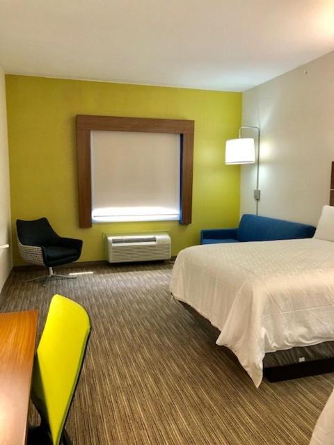 Holiday Inn Express & Suites Longview South I-20 By Ihg Exterior foto